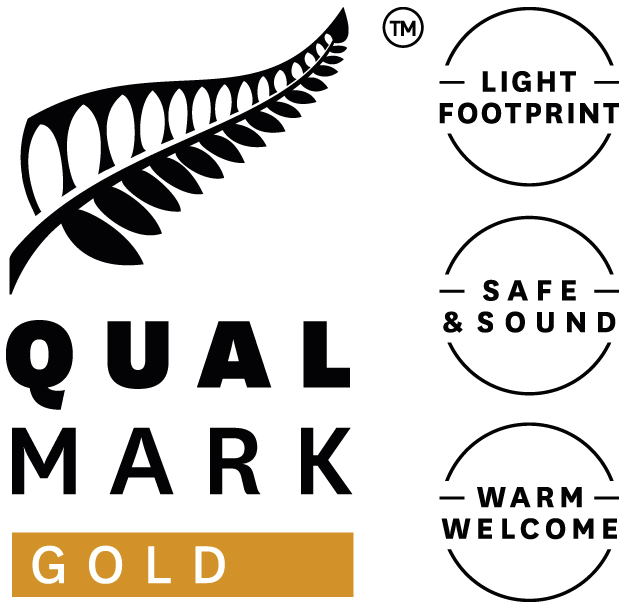 Tnz1103 Qualmark Gold Logo Stack