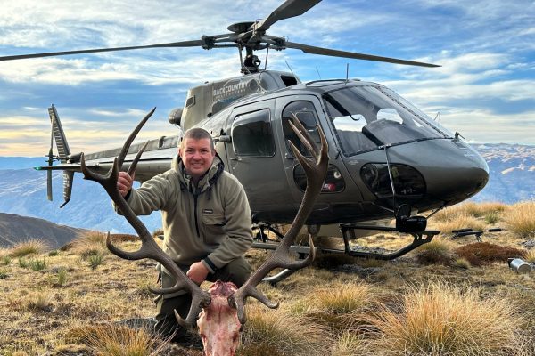 hunting roar flights wanaka and makarora